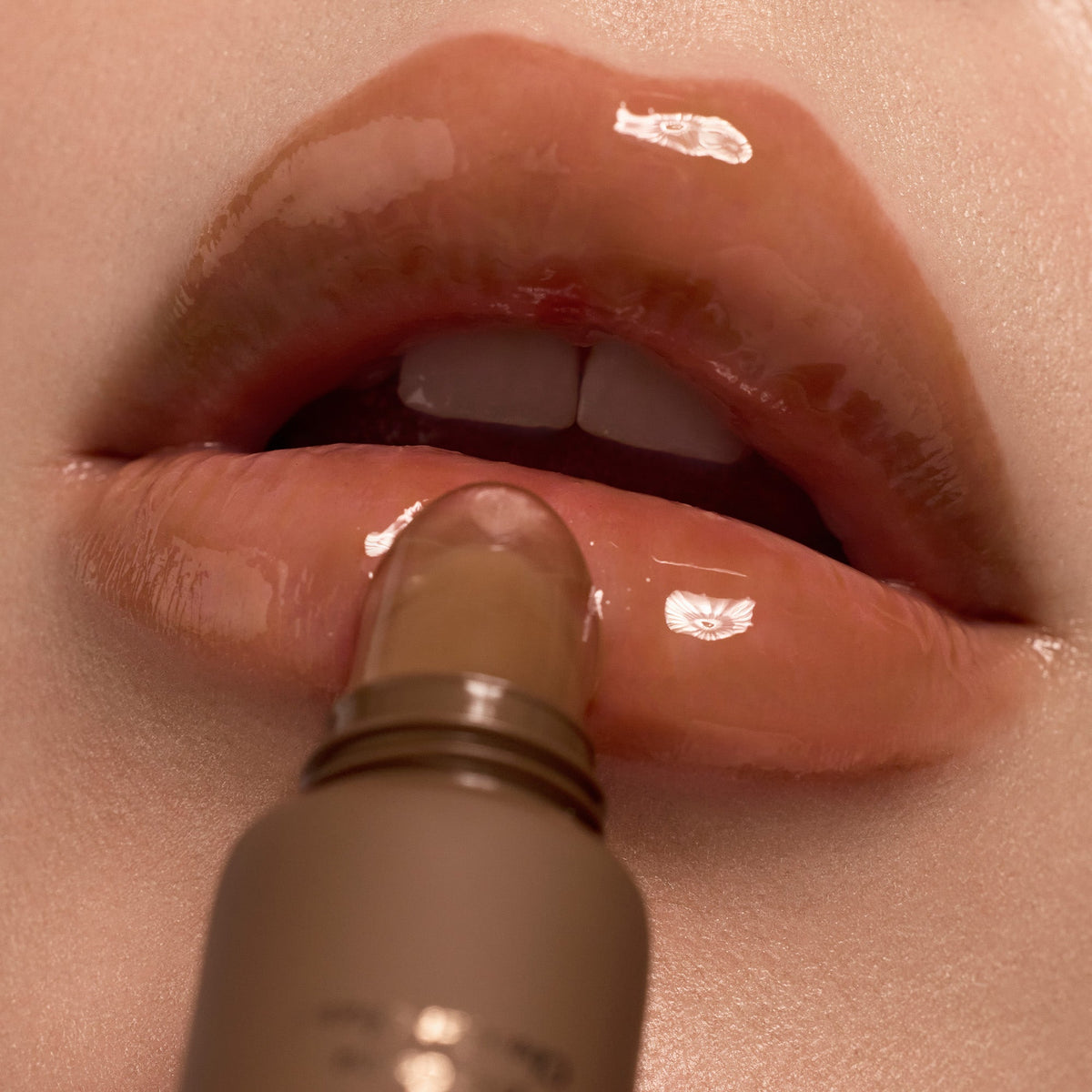 lip-butter-balm-hot-cocoa-g1 LBB-Hot-Cocoa-2025-Lip.jpg