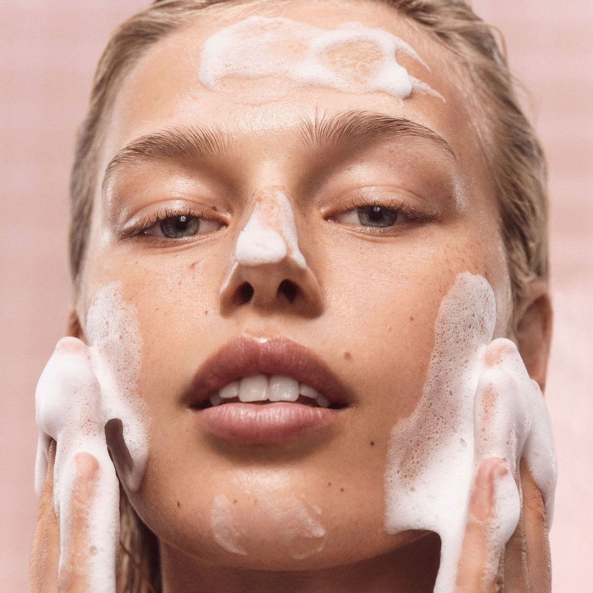 pink-dewtm-gel-cleanser-k9 Pinnk-Dew-4.jpg