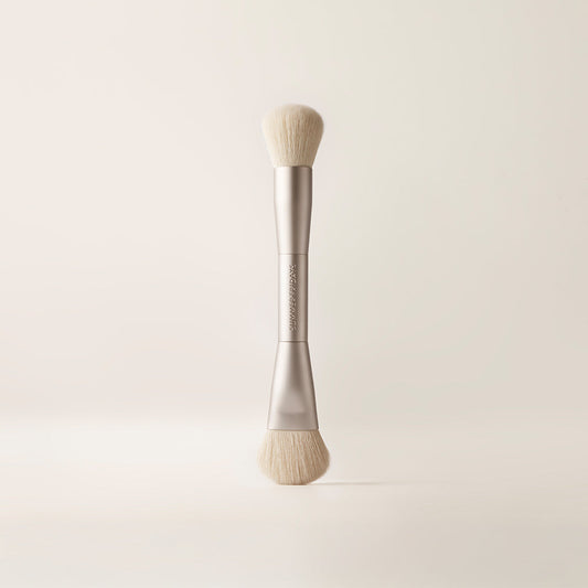 the-blush-brush-h0 the-blush-brush.jpg